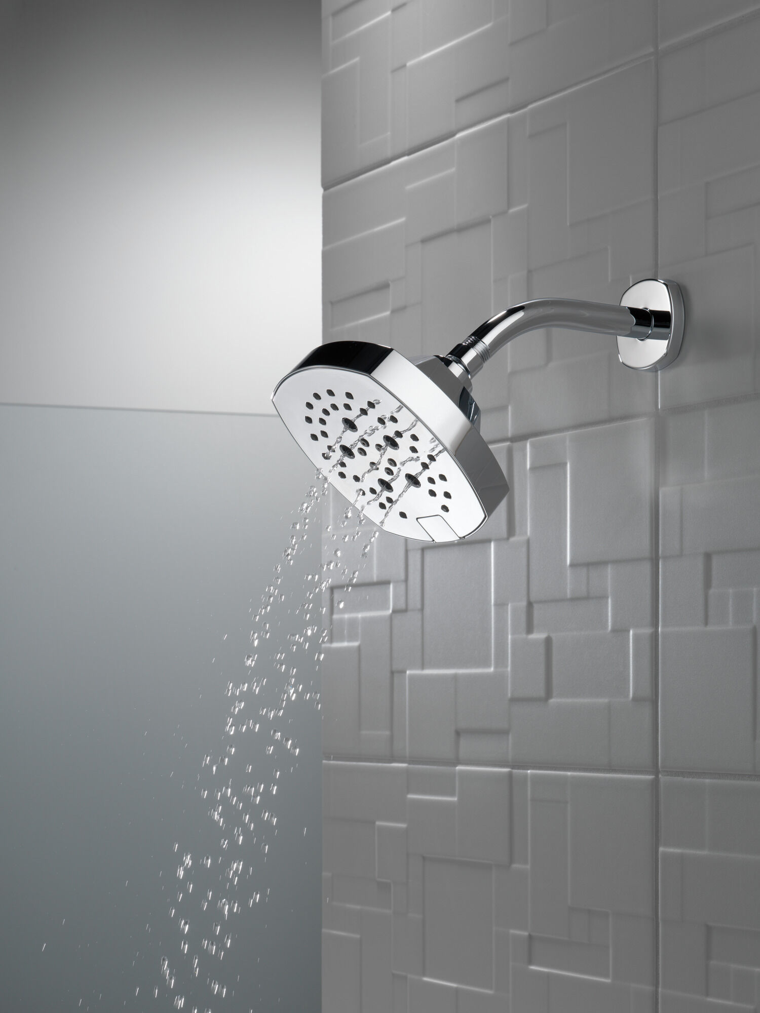 52663-RB Насадка для душа H2Okinetic с 5 настройками Delta Faucet Universal Showering Венецианская бронза  - Вид №10