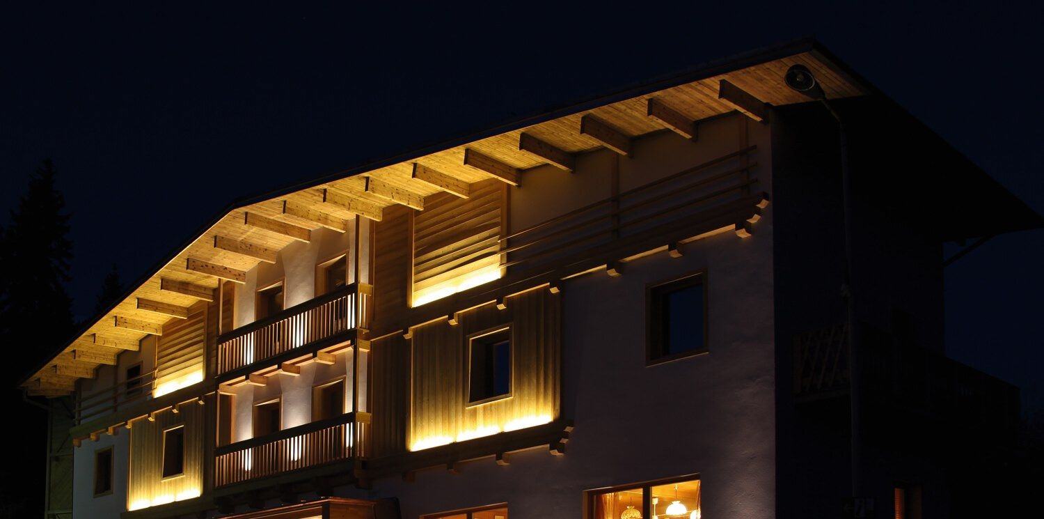 Наружный линейный профиль для светодиодных модулей Brillamenti Бар ARCH-00018385 - Вид №1