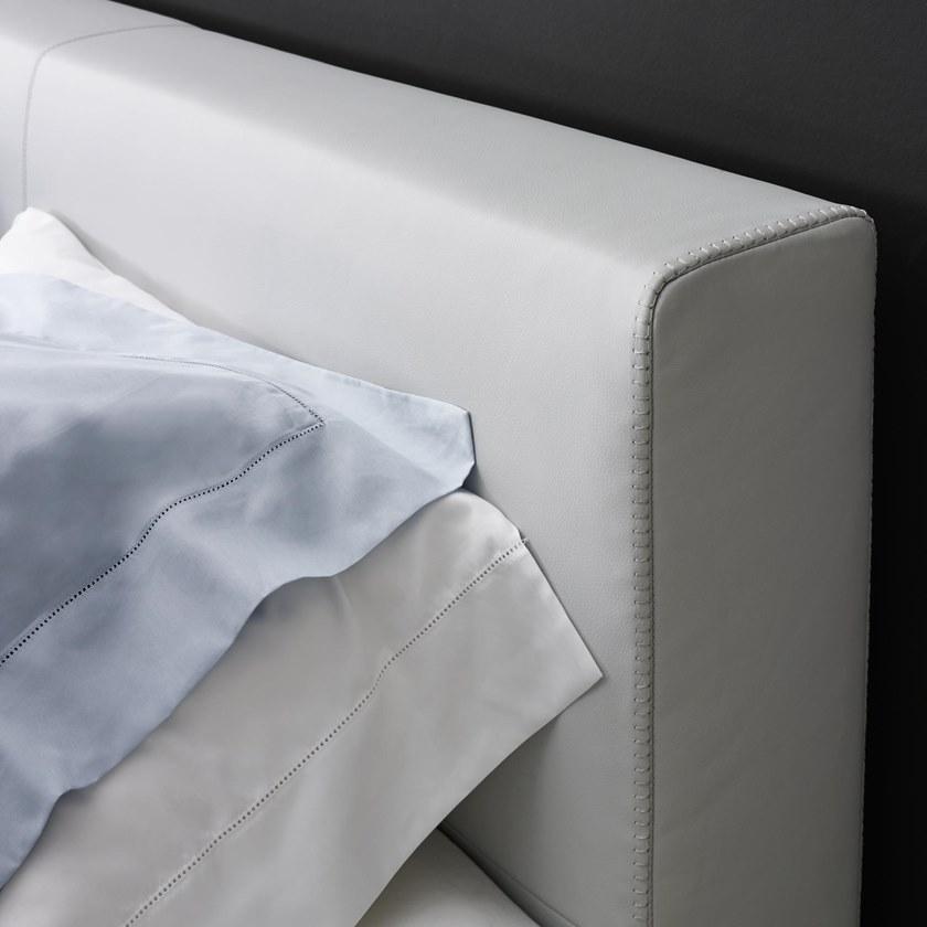 Ligne Roset Двуспальная кровать из ткани с мягким изголовьем  17091615  - Вид №2