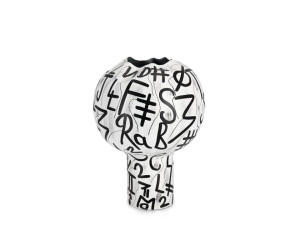 Металлическая ваза