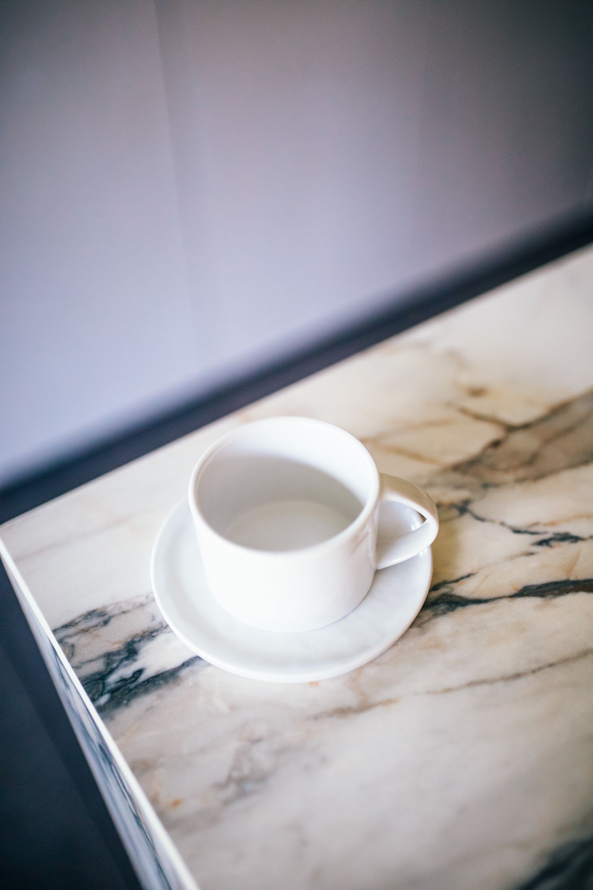 Фарфоровая чашка с блюдцем POMAX Porcelino White ARCH-00047523 - Вид №1