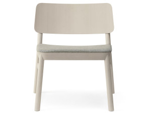 Кресло из бука с мягким сиденьем