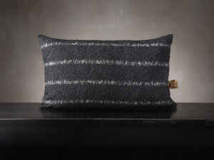 Прямоугольная подушка из мохера