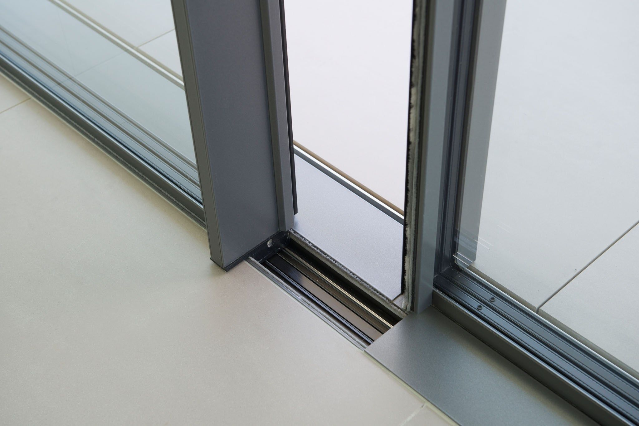 Алюминиевое раздвижное окно Keller minimal windows® ARCH-00023464 - Вид №35