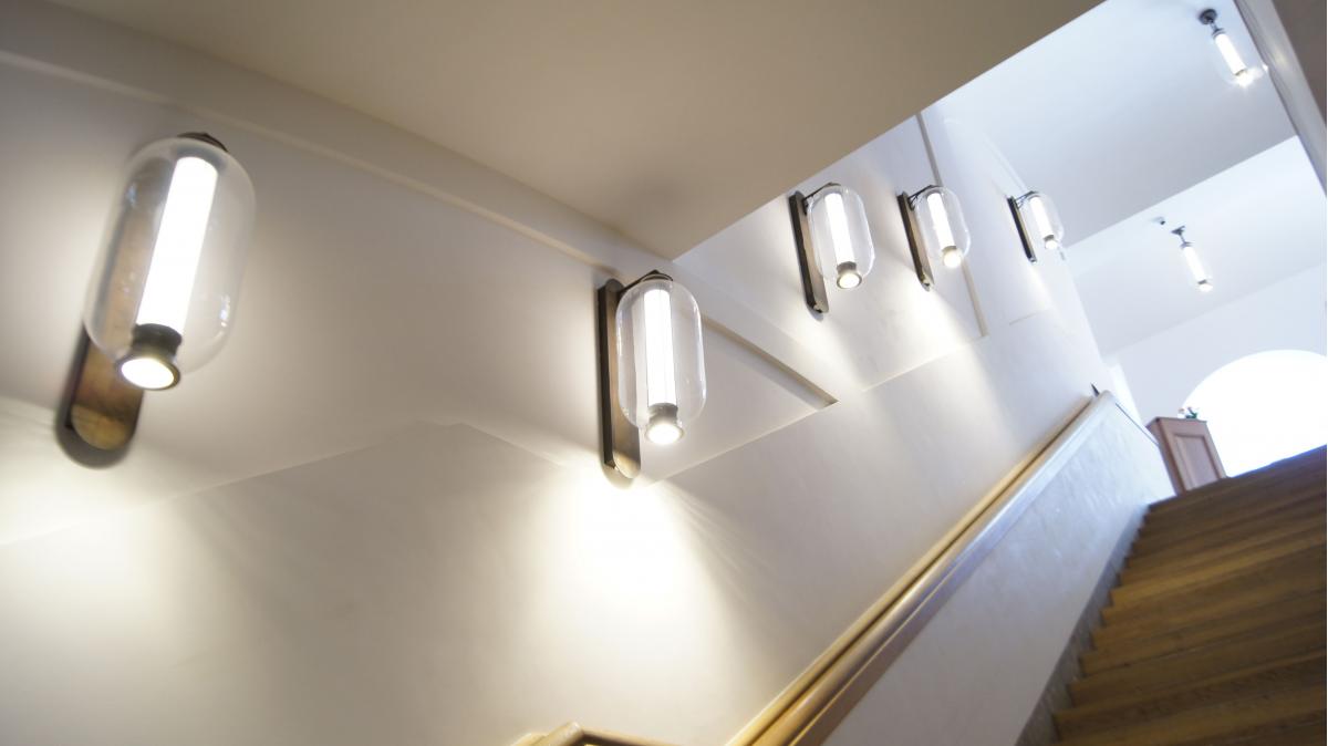 089732 Бра A BA BA прозрачное/серое стекло Parachilna Bai Santreyd