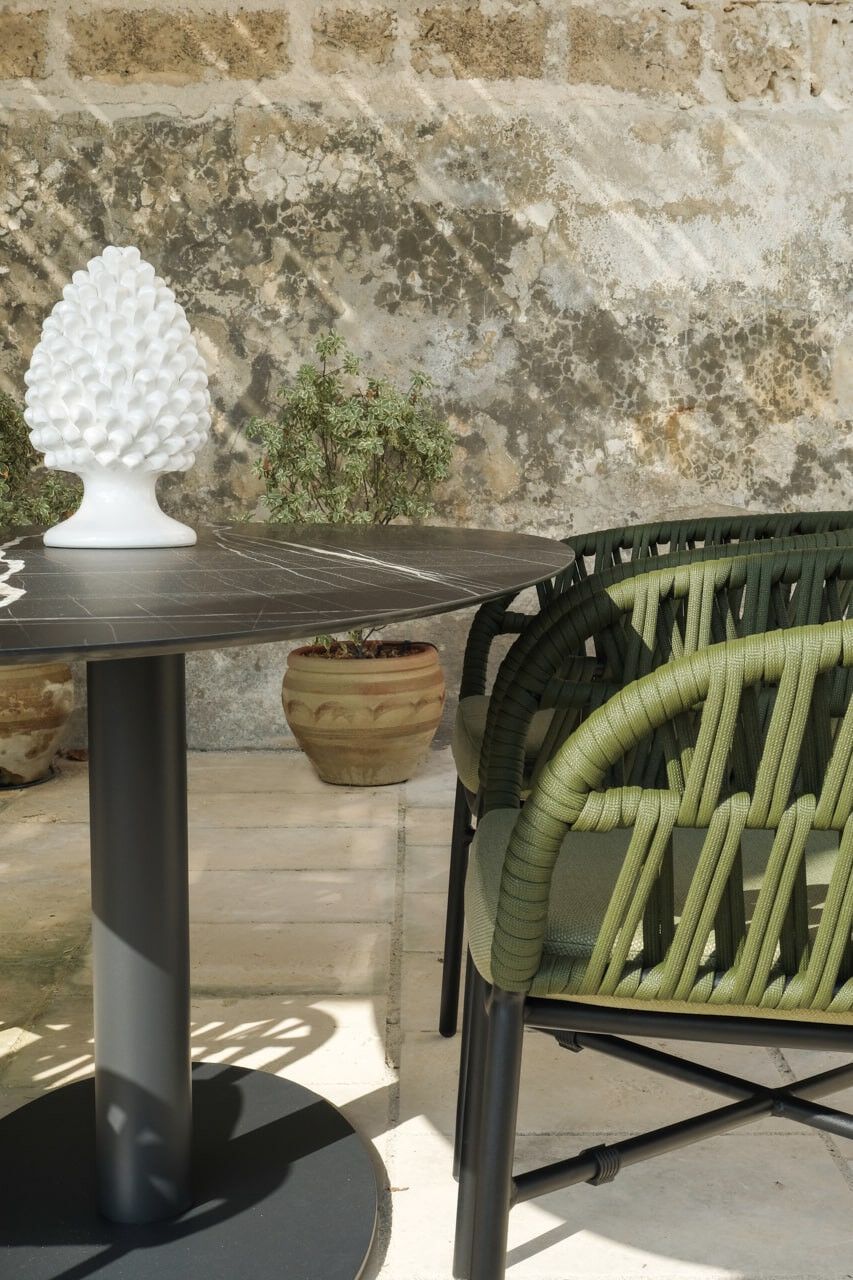 Штабелируемый садовый стул с подлокотниками DRIGANI Drop ARCH-00044870 - Вид №6