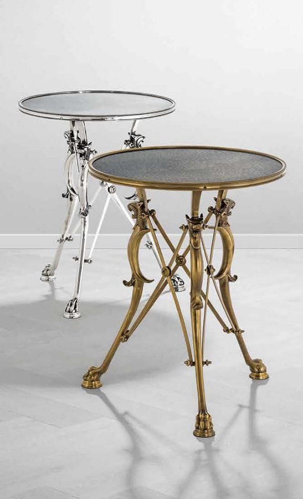 Кофейный столик круглый с фигурными ножками серебряный Belfort от Eichholtz EICHHOLTZ  242375 Хром  - Вид №4