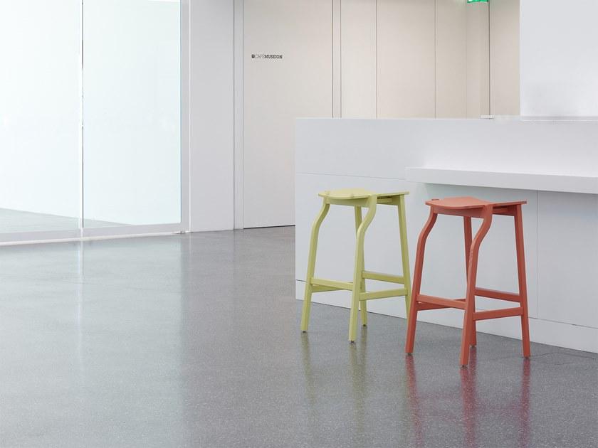 Bedont Высокий деревянный табурет Kalea B90 801f / 801r - Вид №2