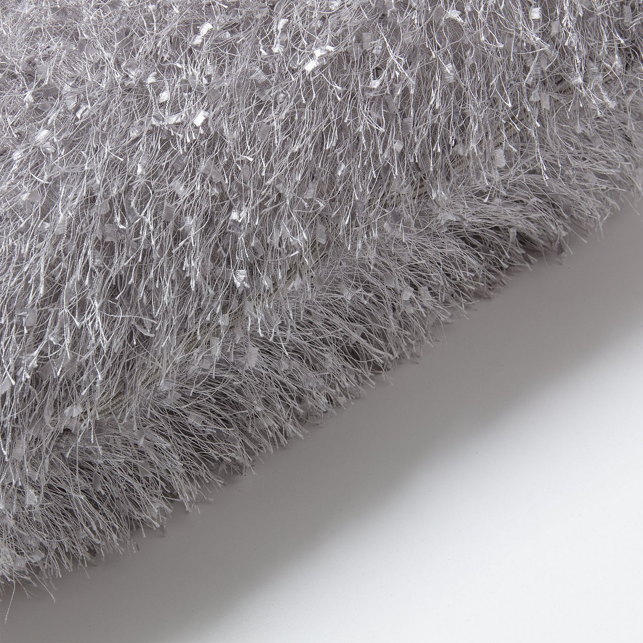 Чехол на подушку Jasmin 45x45 серая AA2457J03 от La Forma LA FORMA МЕХОВЫЕ, ОДНОТОННЫЕ 298850 Серый  - Вид №3