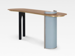 Деревянная консоль