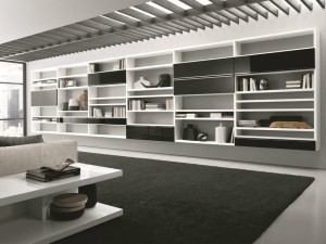 Подвесной книжный шкаф