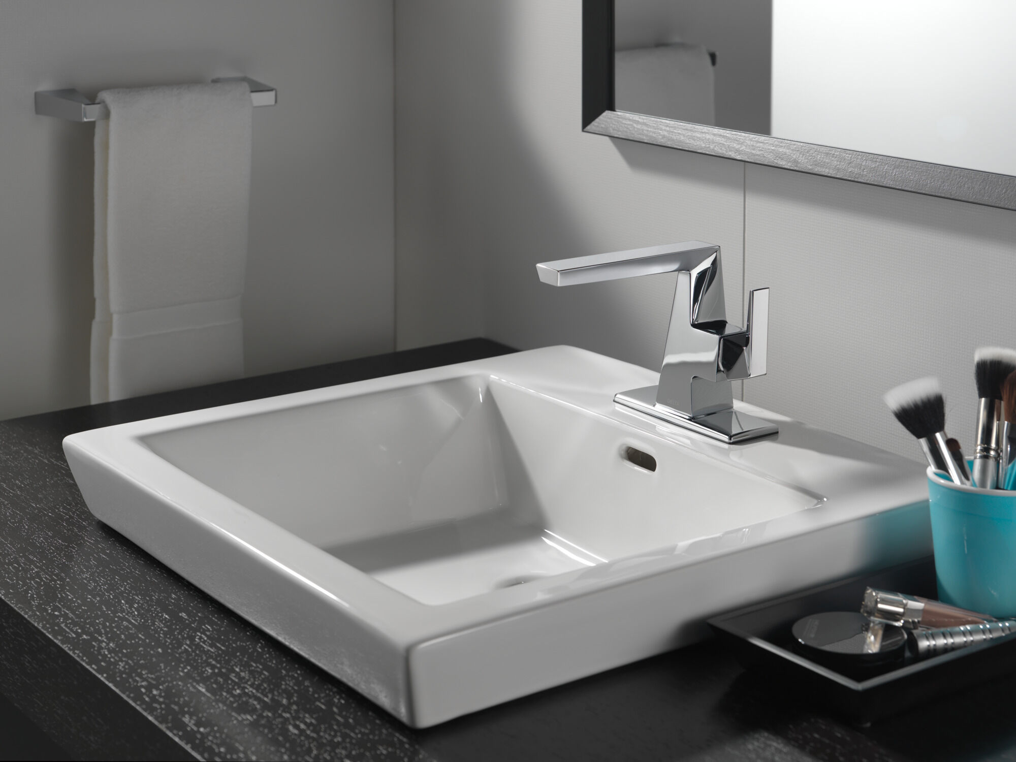 543-MPU-DST Смеситель для ванной с одной ручкой Delta Faucet Trillian Хром  - Вид №1