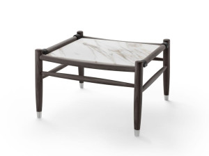 Прямоугольный низкий журнальный столик