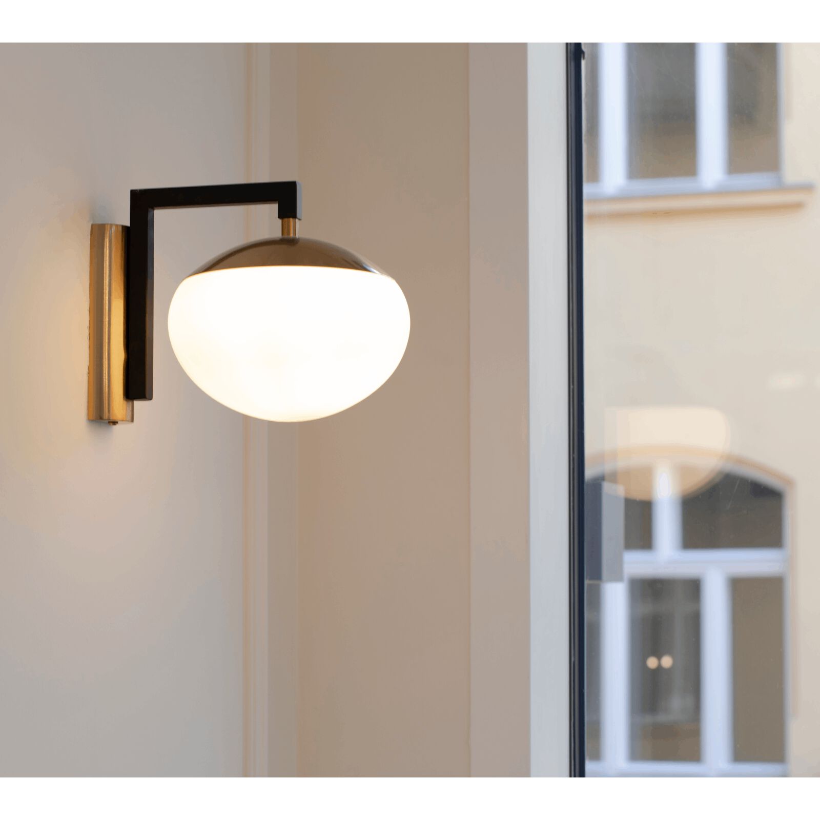 Настенный светильник из опалового стекла Orion Josephine ARCH-00066786 - Вид №5