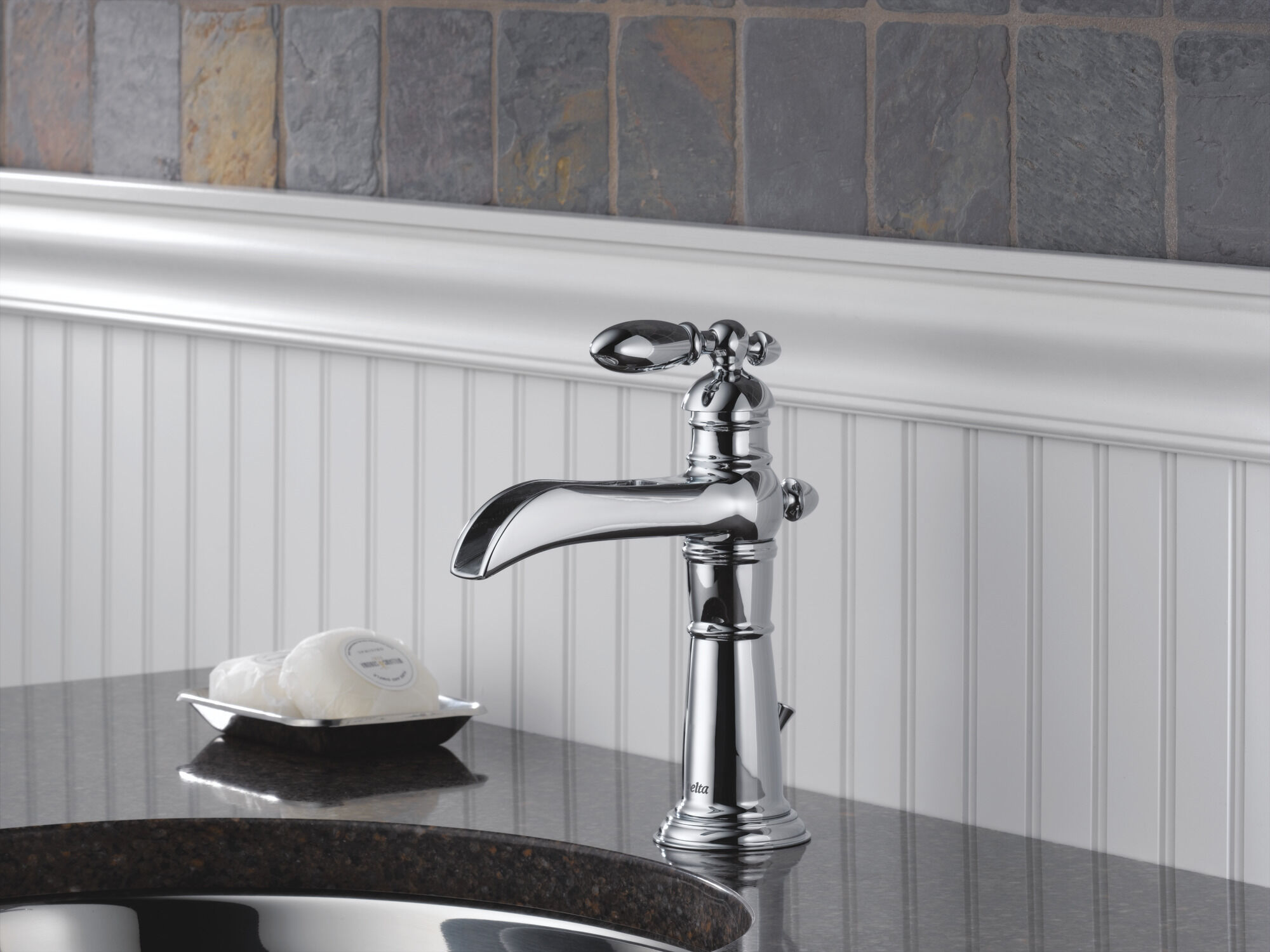 554LF Смеситель для ванной комнаты с одной ручкой Delta Faucet Victorian Хром - Вид №2