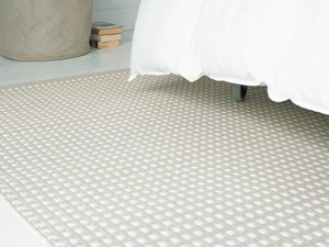 Полосатый прямоугольный ковер ручной работы