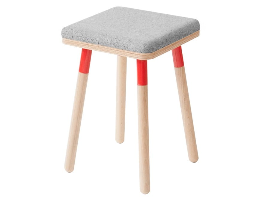 Низкий стул с мягким сиденьем Askia ARCH-00132588