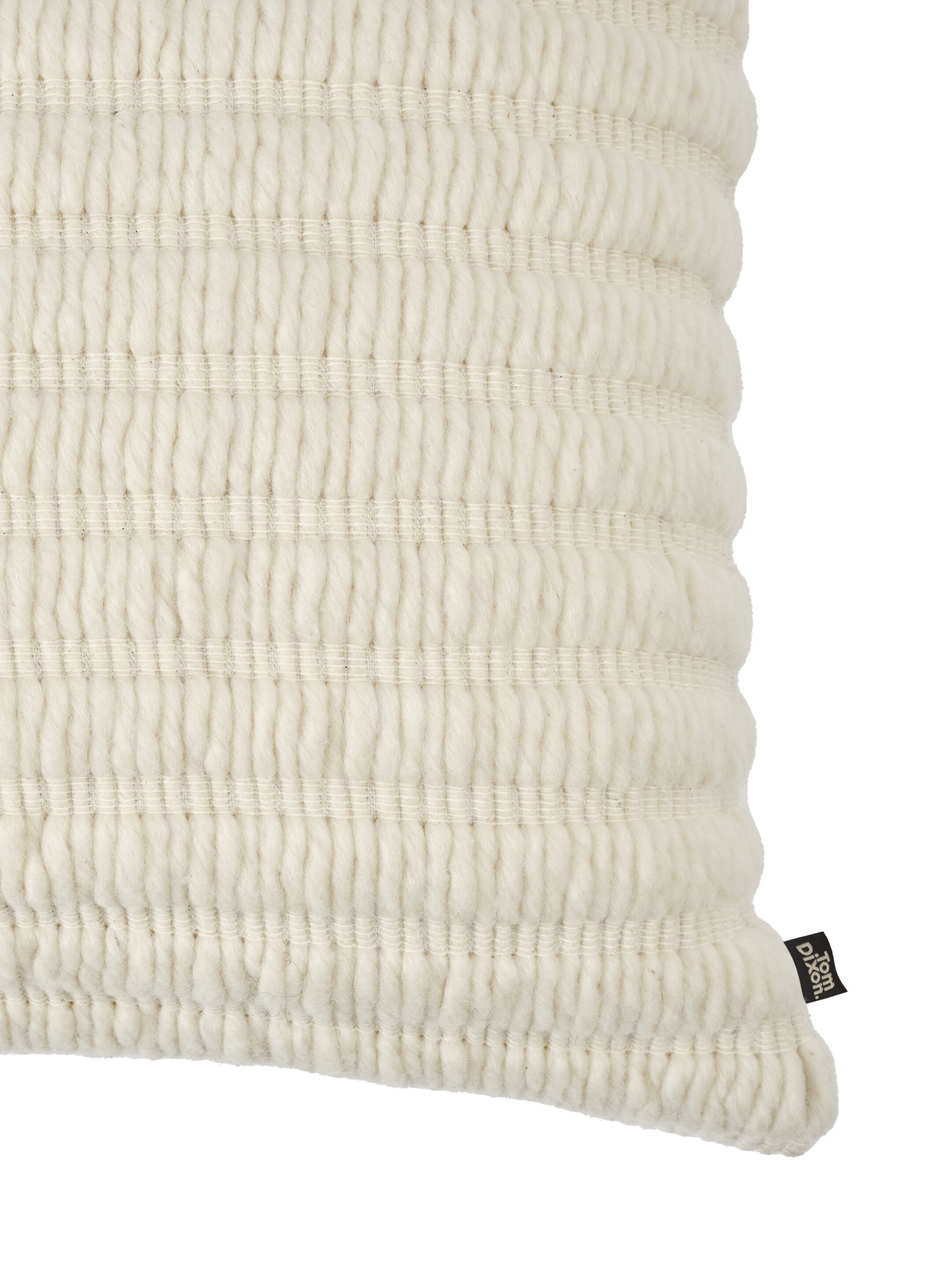 Ручная вышитая квадратная подушка из ткани Tom Dixon RIDGE CUSHION ARCH-00138680 - Вид №8