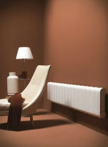 Tubes Radiatori Горизонтальный настенный радиатор Elements St