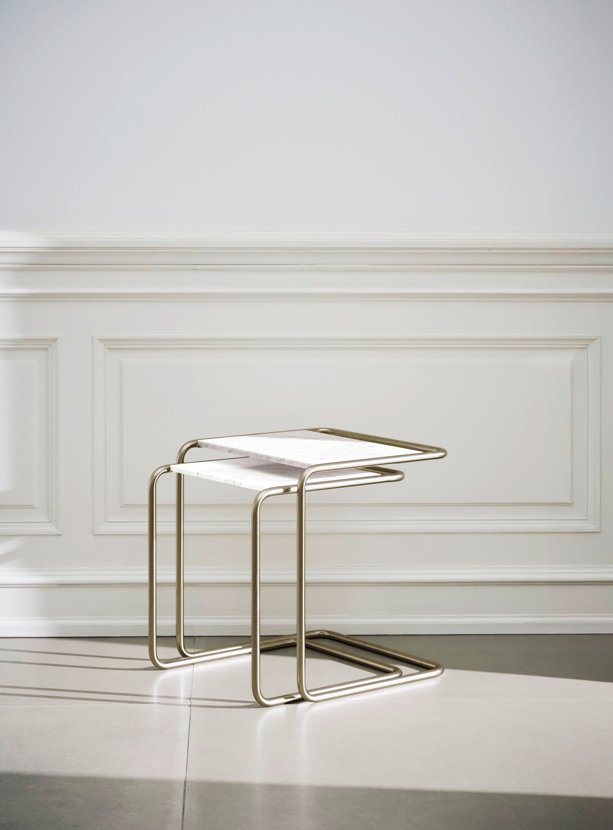 Штабелируемый квадратный журнальный столик THONET JS. THONET ARCH-00037728 - Вид №3