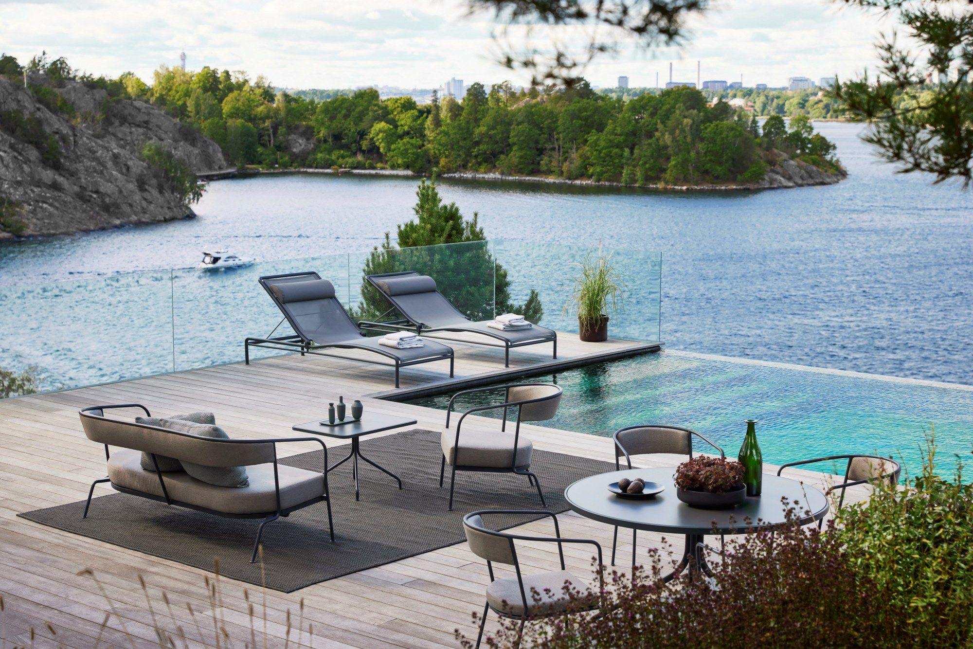 Круглый металлический садовый стол Skargaarden Arholma ARCH-00151366 - Вид №1