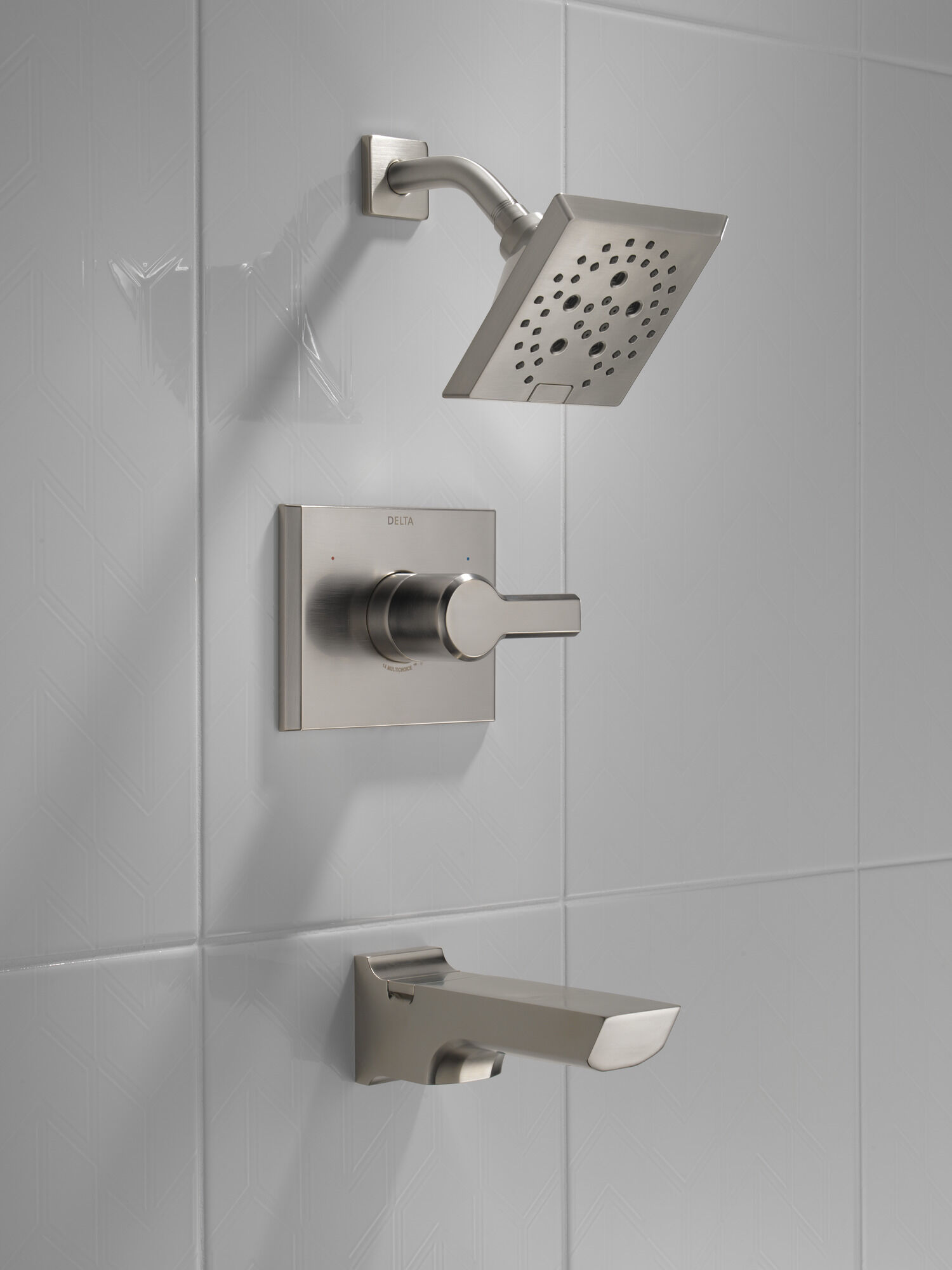 Monitor® 14 Series H2Okinetic® Ванна и душевая панель Delta Faucet T14499-SS - Вид №8