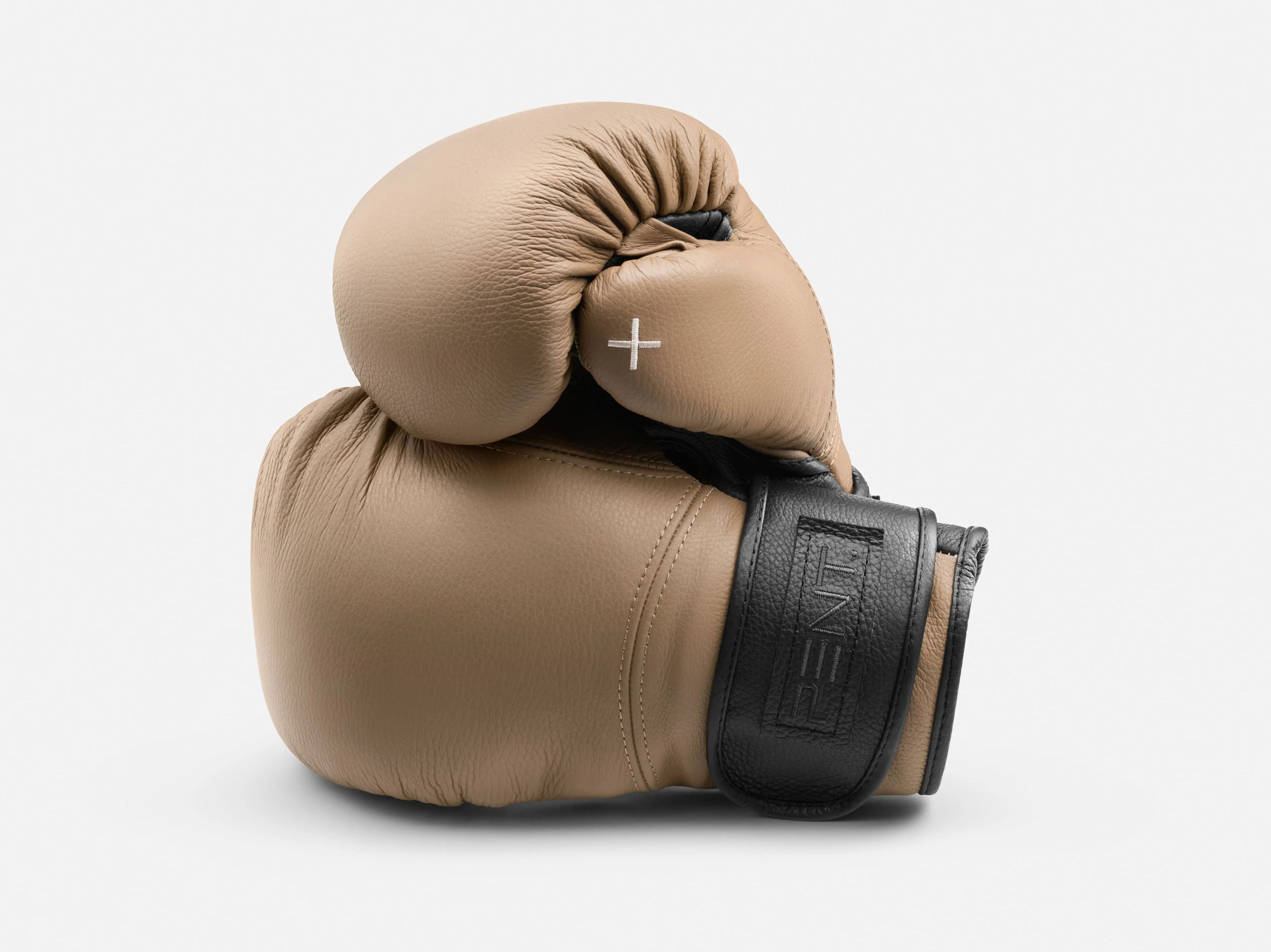 Кожаные боксерские перчатки PENT Raxa ARCH-00142608