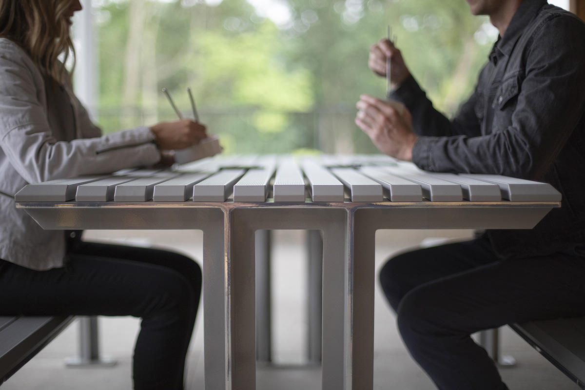 FSRT156 Ансамбль рыцарского стола  Forms-surfaces  - Вид №5