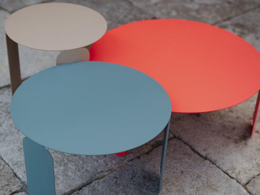 Fermob Садовый столик круглый из стали Bebop 5613-5616 - Вид №3