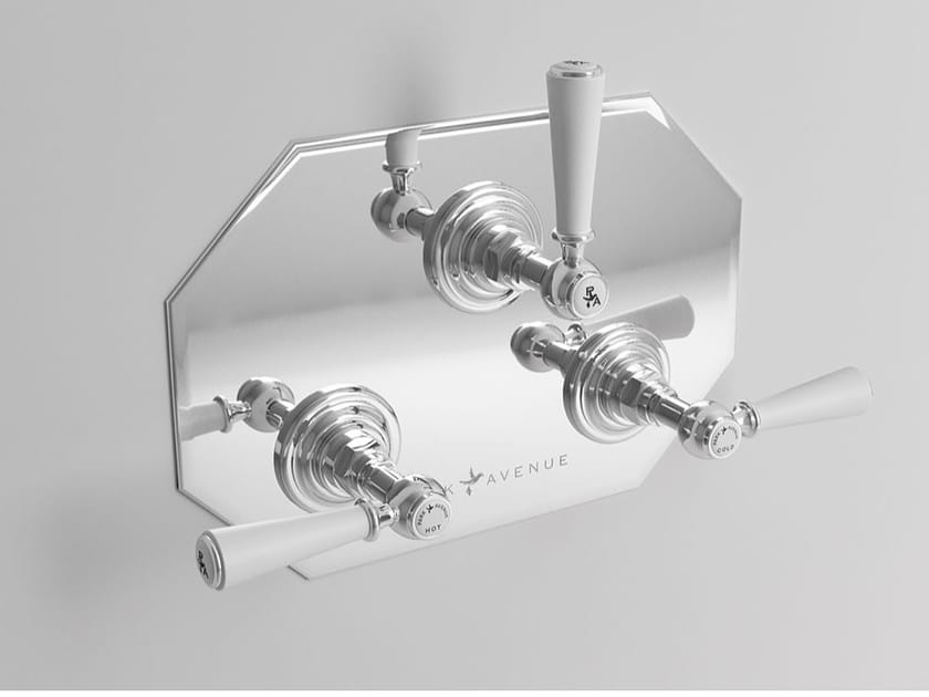 Встраиваемый смеситель для душа с 3 отверстиями и переключателем Park Avenue Astaire ARCH-00107926