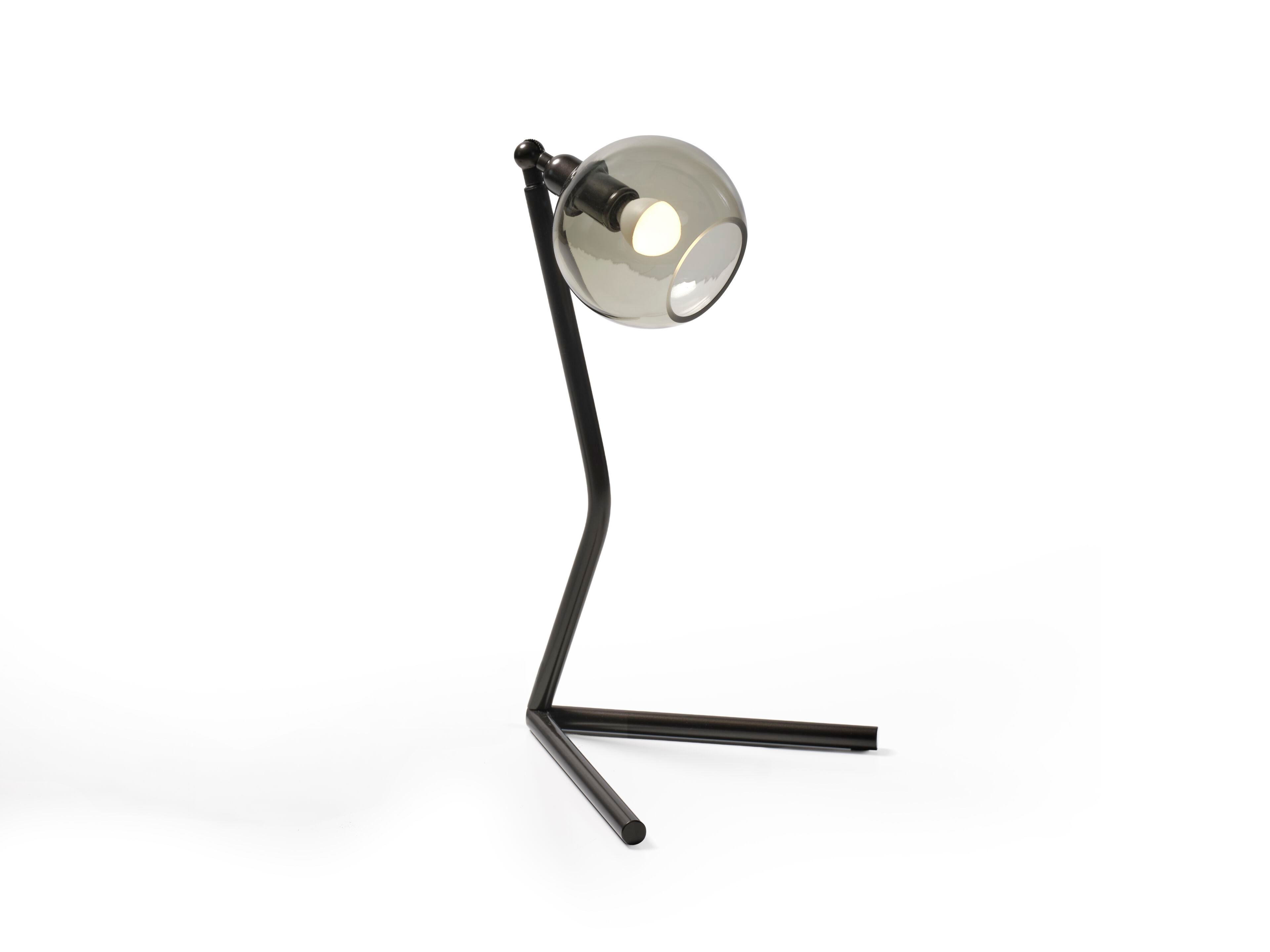 Светодиодная настольная лампа из металла и стекла RIVATELIER Stuart ARCH-00058897 - Вид №1