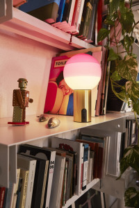 085739 Настольный светильник Portable оранжевый-латунь Marset Dipping Light