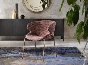 Мягкий стул