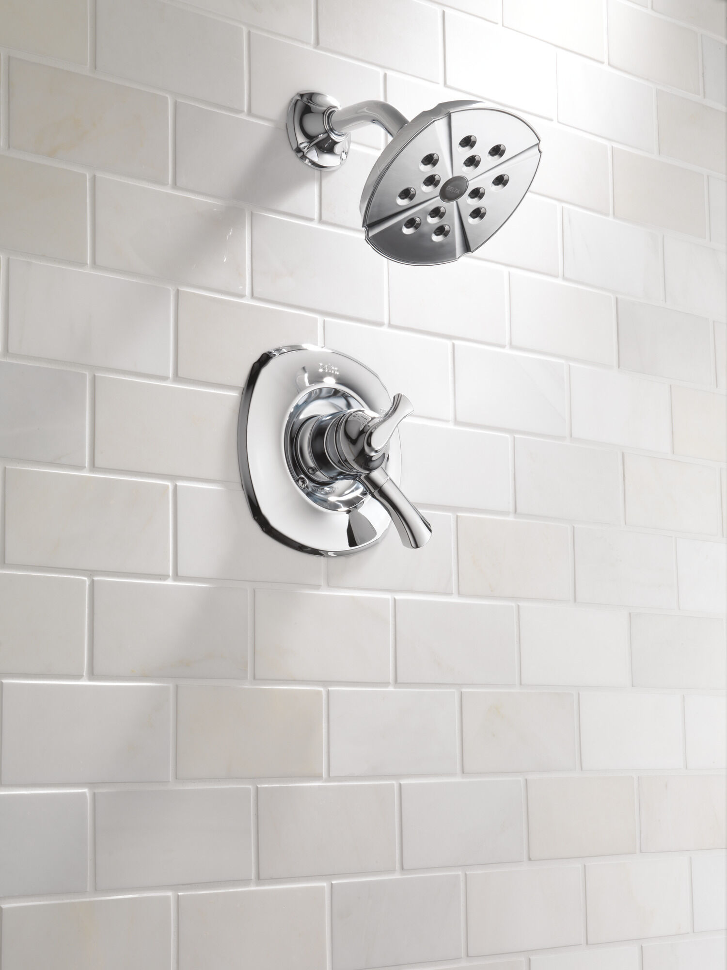 Обивка для душа Monitor (R) серии 17 Delta Faucet T17292-PT - Вид №3