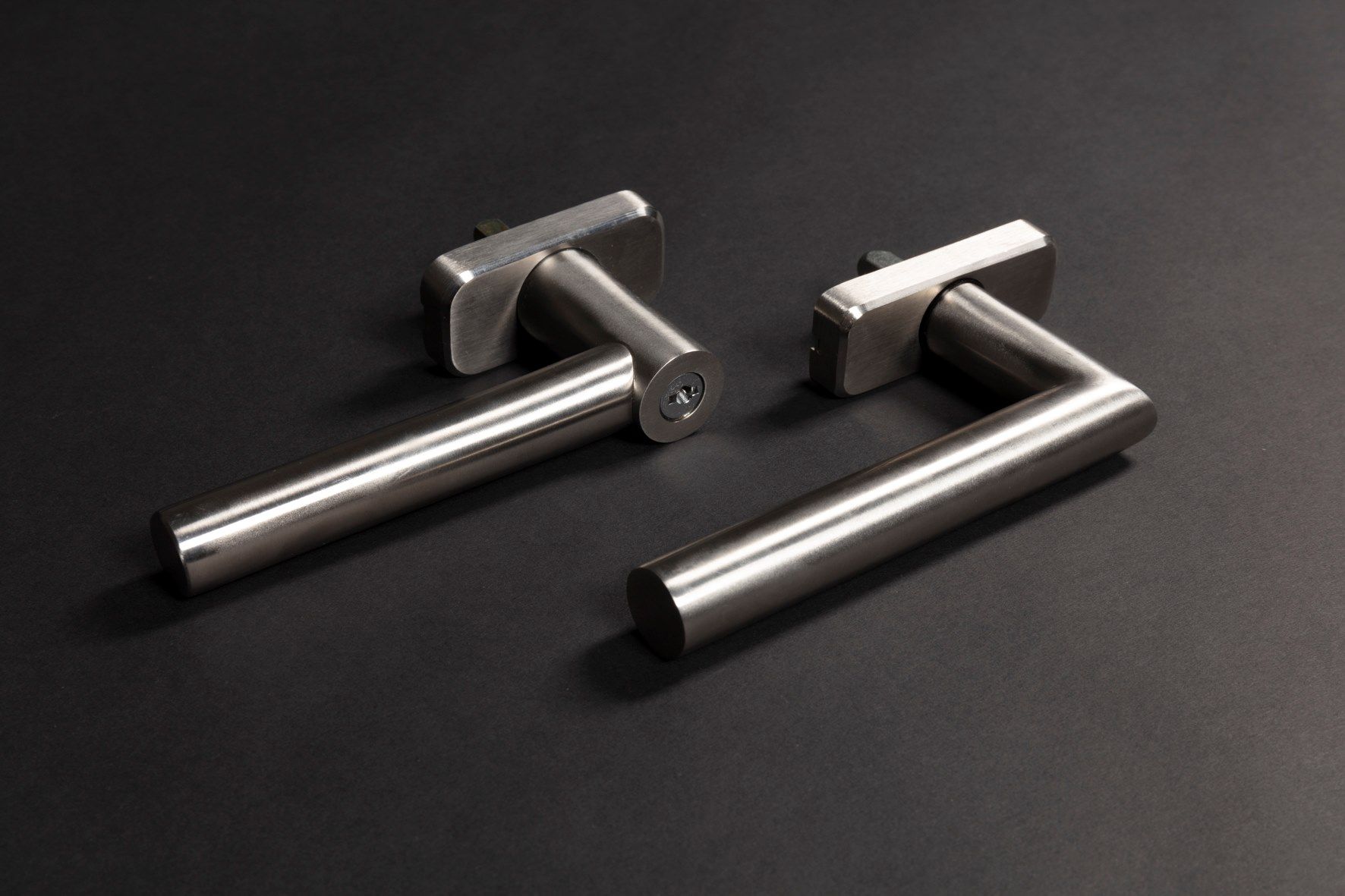 Оконная ручка Reynaers Aluminium Contour ARCH-00138744 - Вид №1