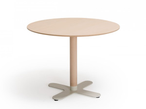 Круглый стол из ясеня