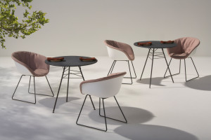 Садовый стул из полипропилена