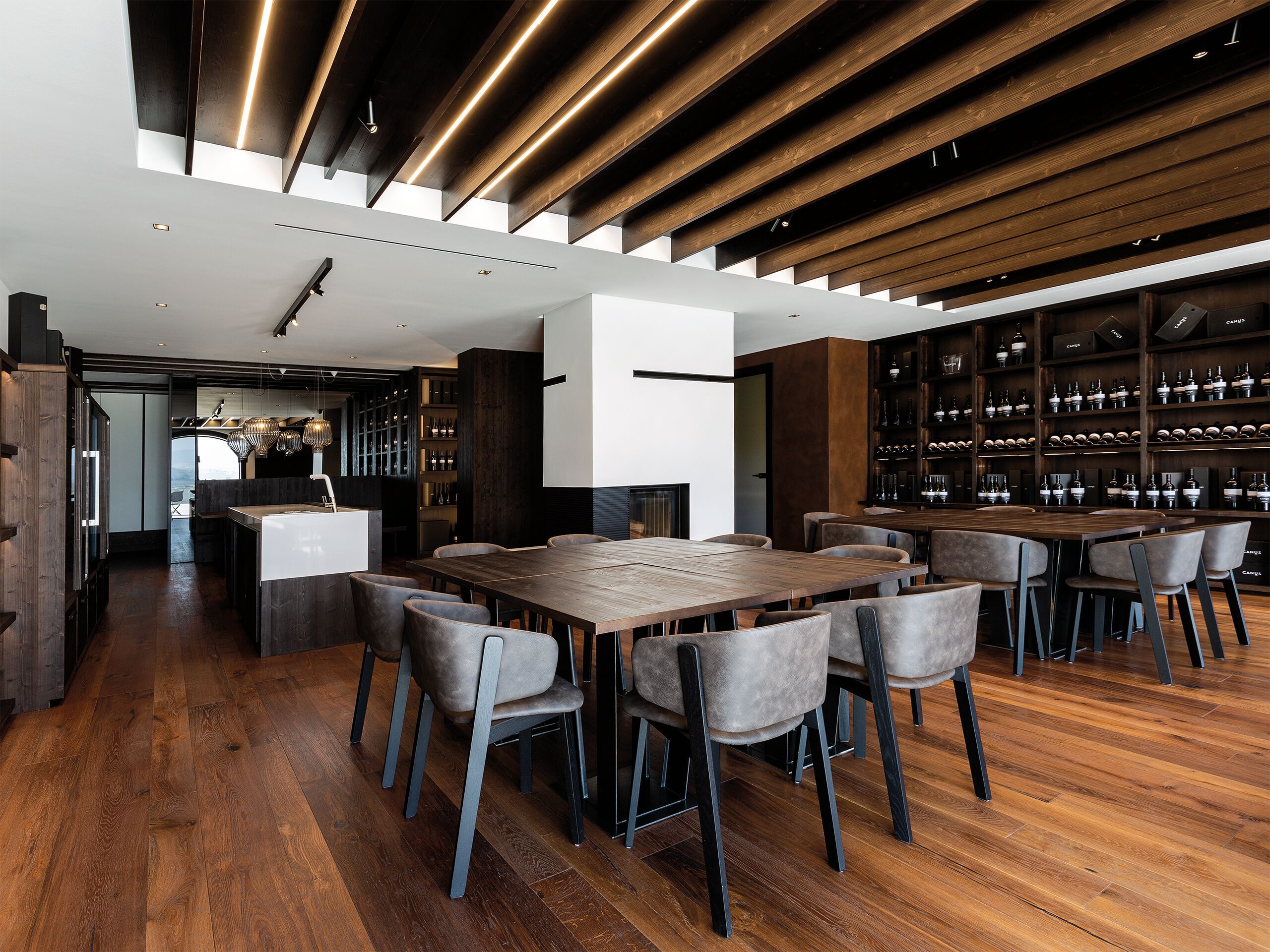 Биосовместимый трехслойный деревянный пол Fiemme Tremila Fior di Fiemme ARCH-00100907 - Вид №1