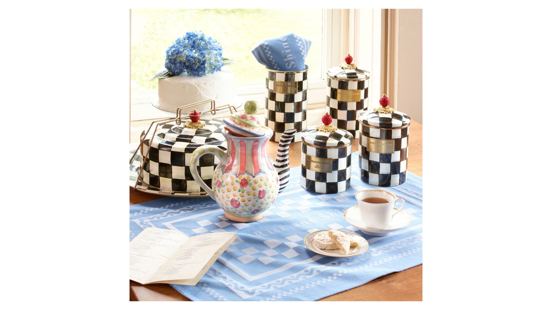 10654417 Mackenzie-Childs Держатель для столовых приборов (белый) Flower Market 13x22 Сталь  - Вид №2