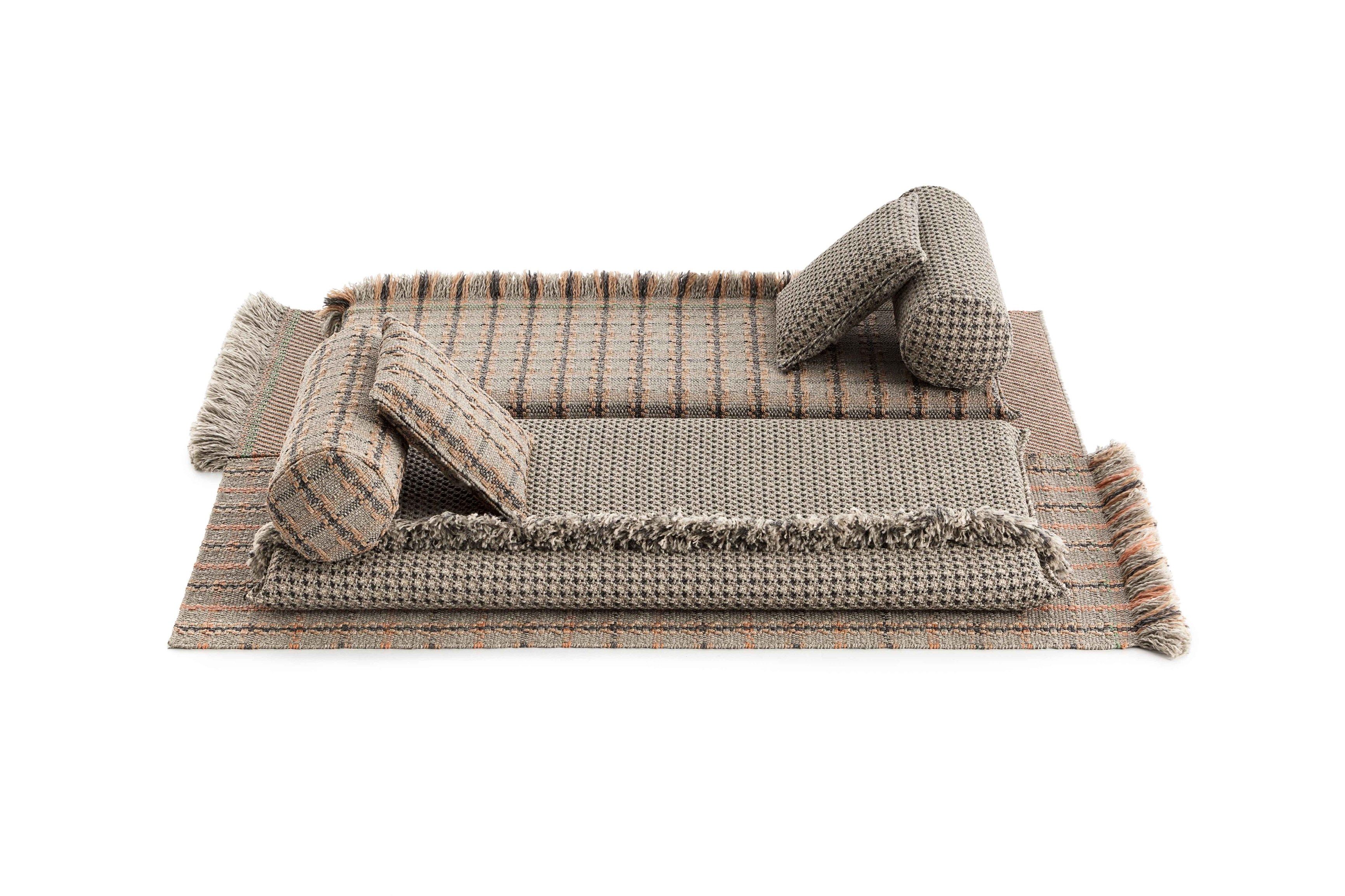 Наружная напольная подушка из синтетического волокна GAN Garden Layers ARCH-00027377 - Вид №2