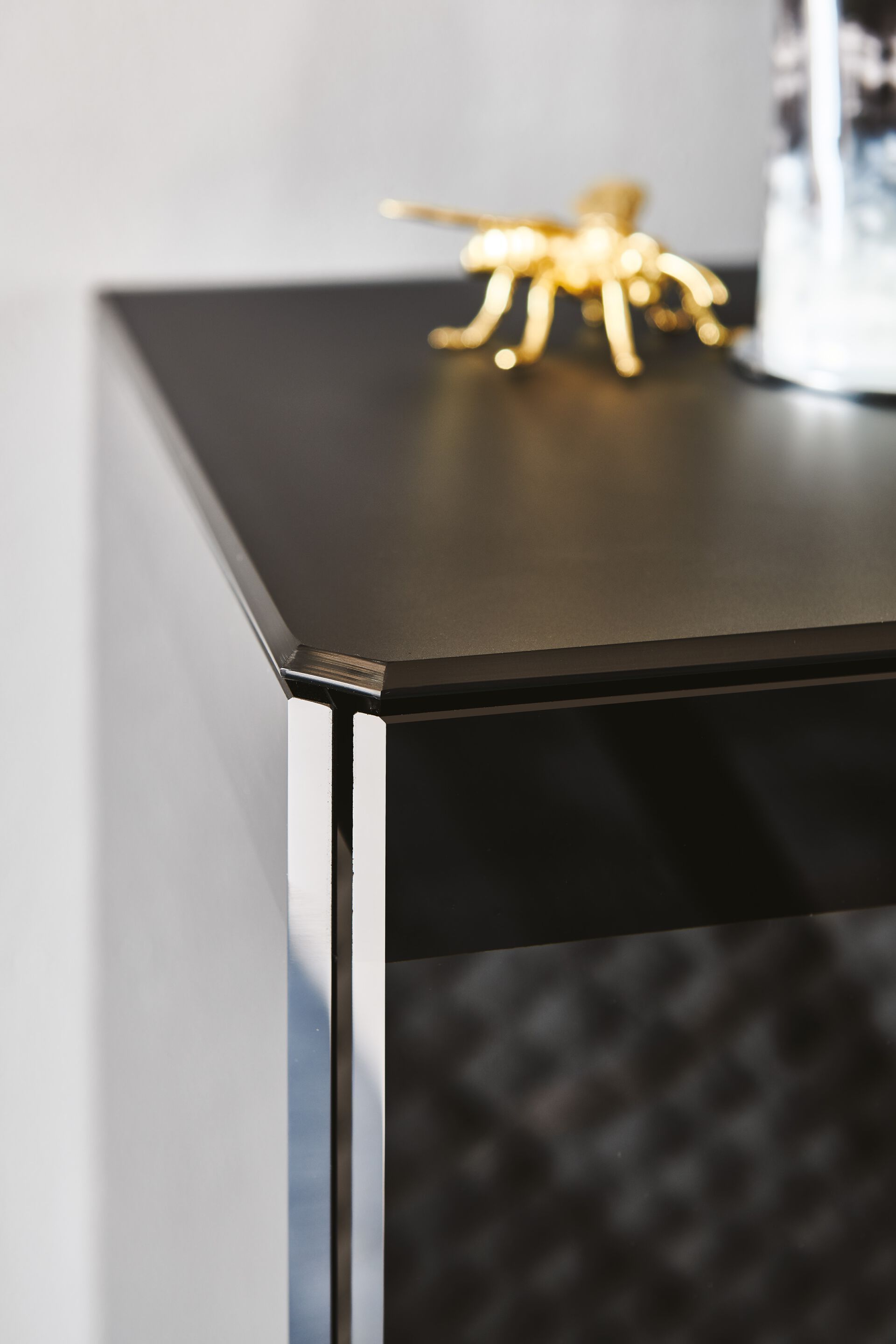 Шкаф из стали и хрусталя с распашными дверями Cattelan italia бутик ARCH-00123603 - Вид №10