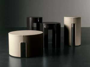 Meridiani Низкий круглый деревянный журнальный столик Gong