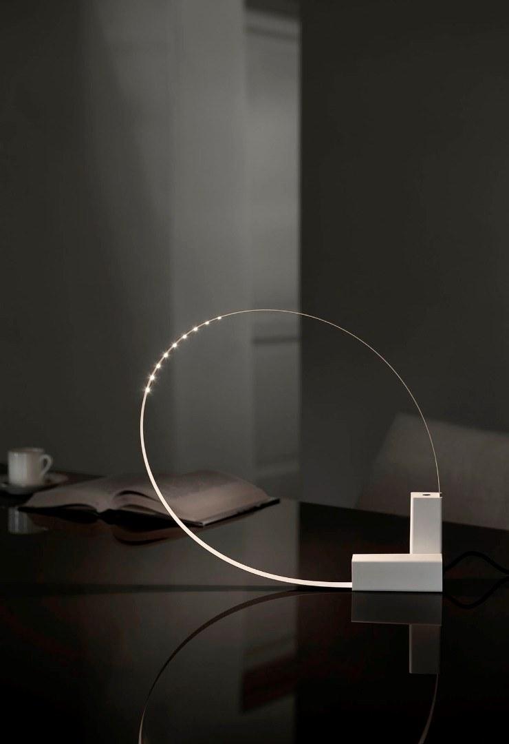 Martinelli Luce Гибкая настольная лампа из алюминия и смолы  823  - Вид №21