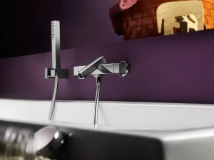 Nobili Rubinetterie Смеситель для ванны настенный одинарный Tower Tw00010/1cr