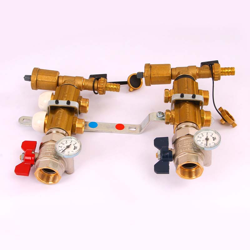 Коллекторная группа с кронштейнами, регулировочными и термостатическими вентилями TIEMME 1"x3/4"ЕК 2 выхода 3870046 - Вид №2