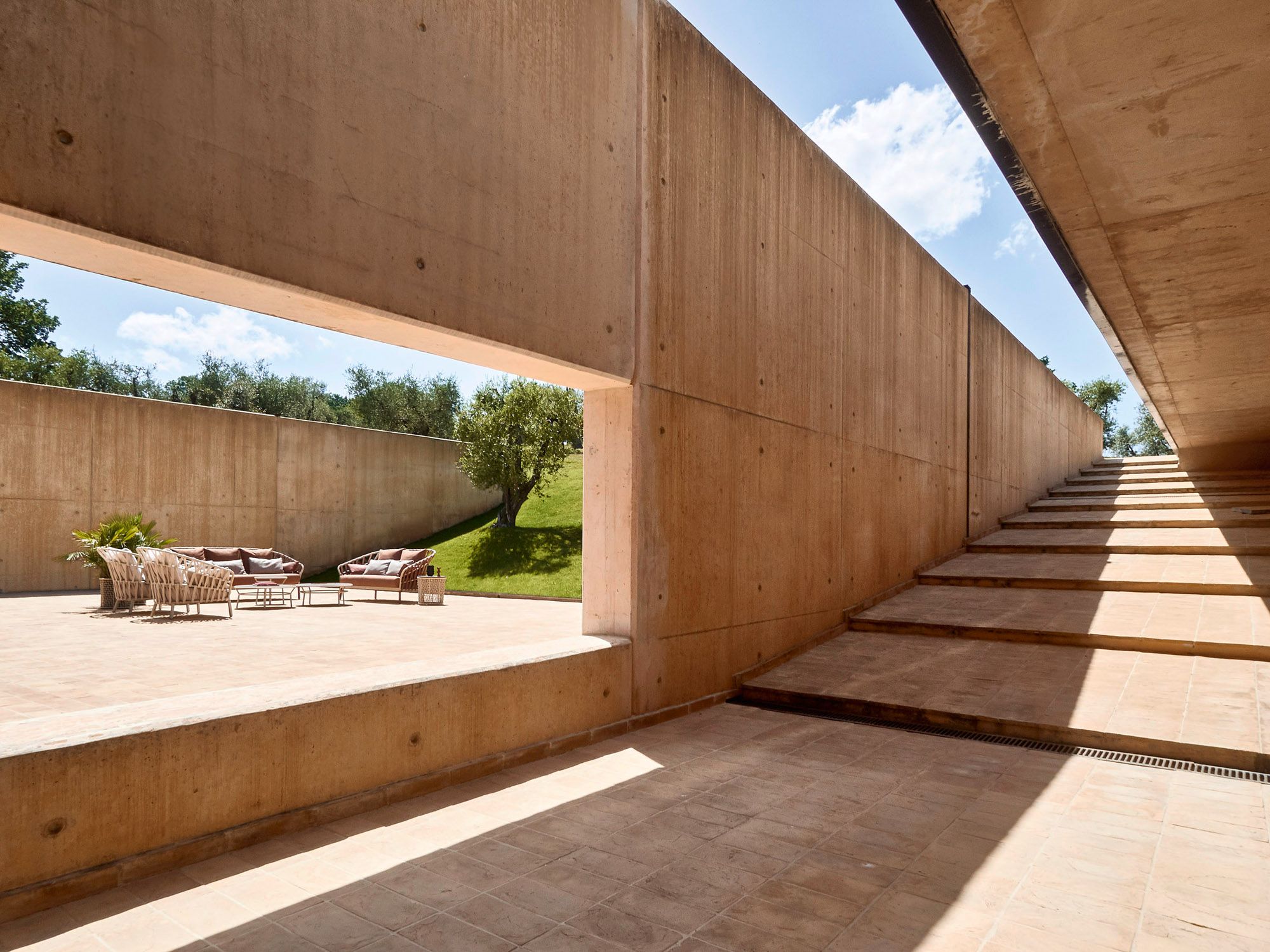 2-местный акриловый тканевый садовый диван Varaschin Эмма Кросс ARCH-00077430 - Вид №3