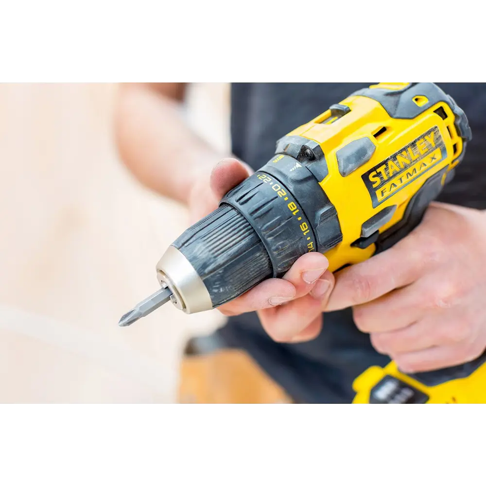 Шуруповерт бесщеточный аккумуляторный Stanley Fatmax FMC607D2, 18 Вт Li-ion 2х2 Ач STLM-2129712 - Вид №9