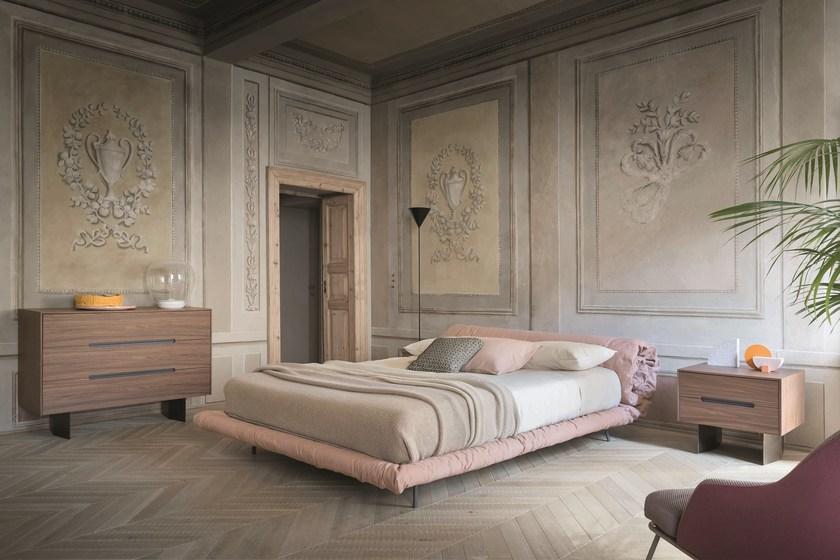 Bonaldo Двуспальная кровать с обивкой и съемным чехлом из ткани sun-id-1425649 - Вид №2