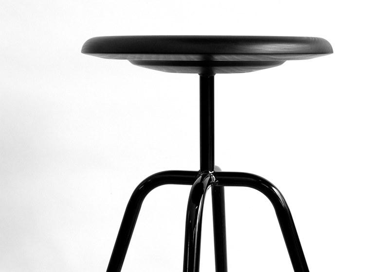 Atelier Haußmann Высокий табурет из стали и дерева sun-id-1400560 - Вид №1