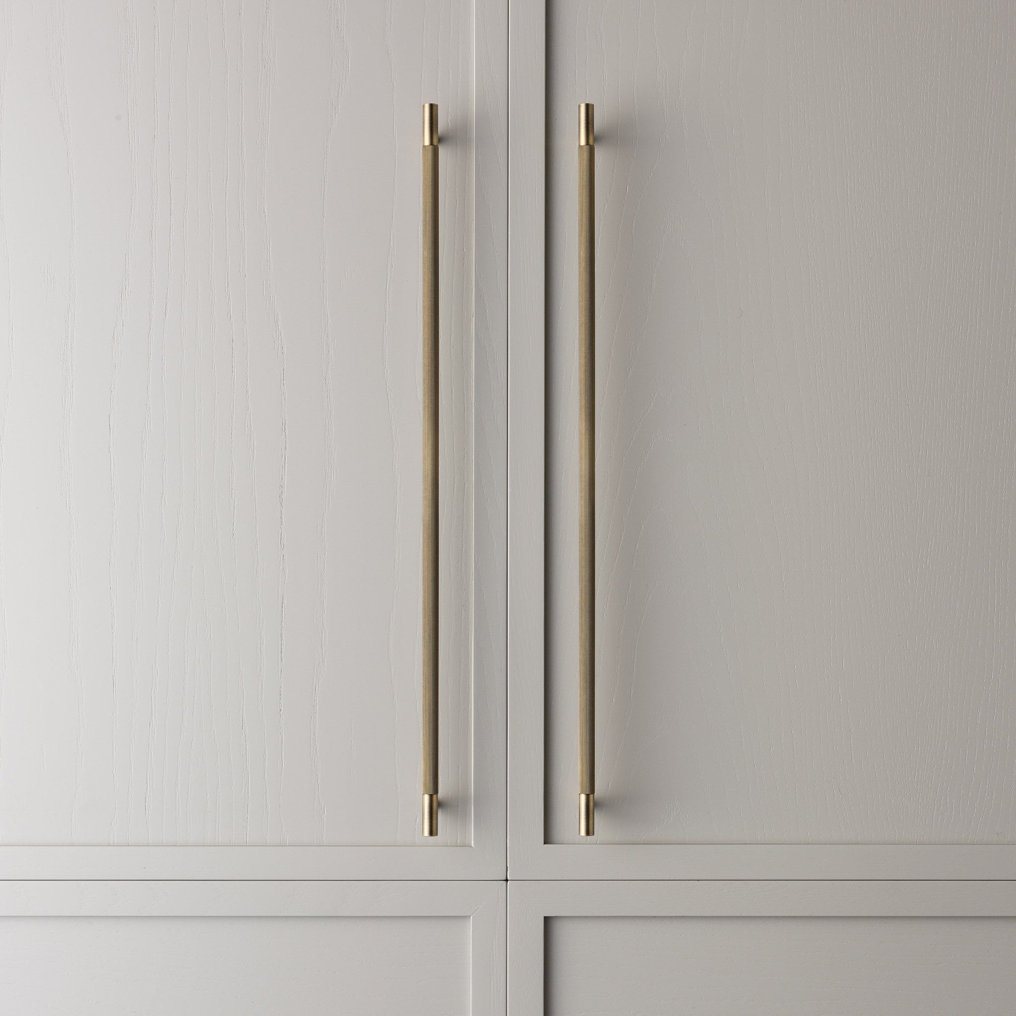 Латунь мост мебельная ручка Lo & Co Interiors LINEAR ARCH-00068486 - Вид №11